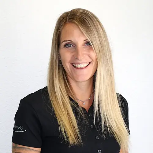 Yvonne Dietrich Garage Grundbacher, Aefligen, Yvonne Dietrich, Empfang, allgemeine Administration, verantwortliche Mietwagen Administration